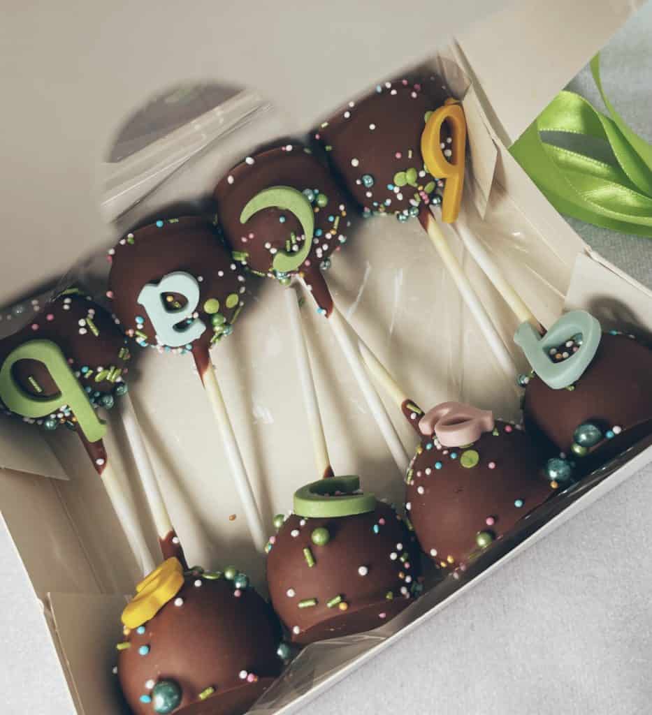 Cake Pops „ABC“ 8 Stück