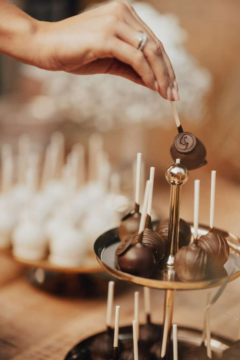 Cake Pops mit Siegel