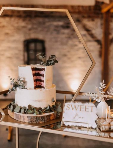 Rustic Chic Sweet Bar